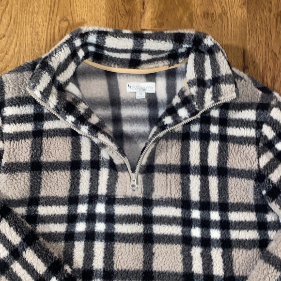 Koolaburra by UGG Brushed Back Sherpa Funnel Neck Pullover Women’s Medium - Picture 6 of 12